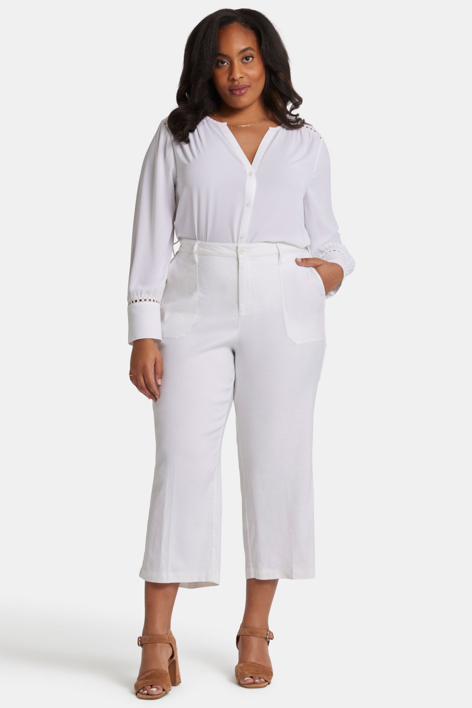 NYDJ Wide Leg Cargo Capri Pants In Plus Size In Stretch Linen - Optic White