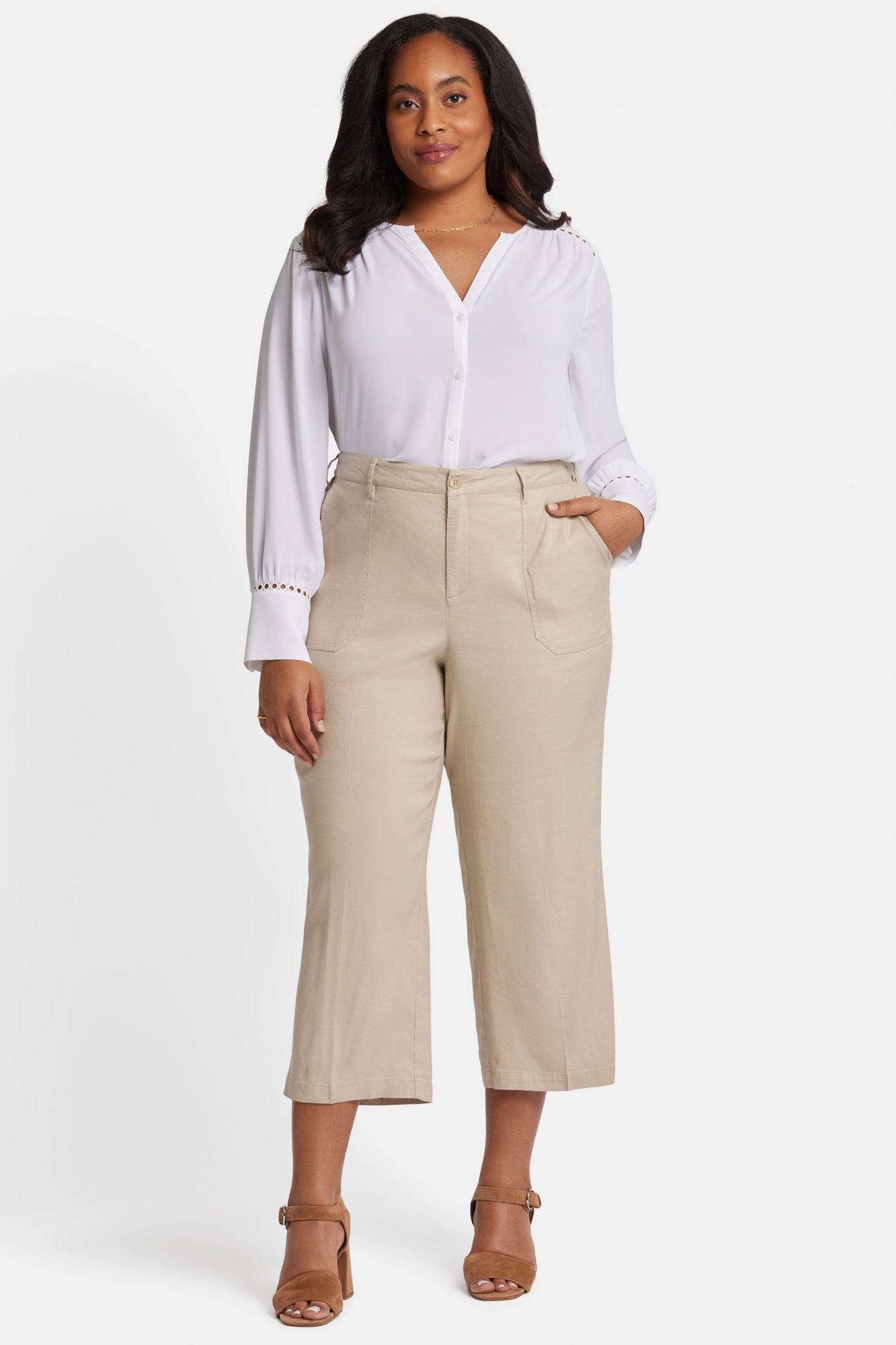 NYDJ Wide Leg Cargo Capri Pants In Plus Size In Stretch Linen - Feather