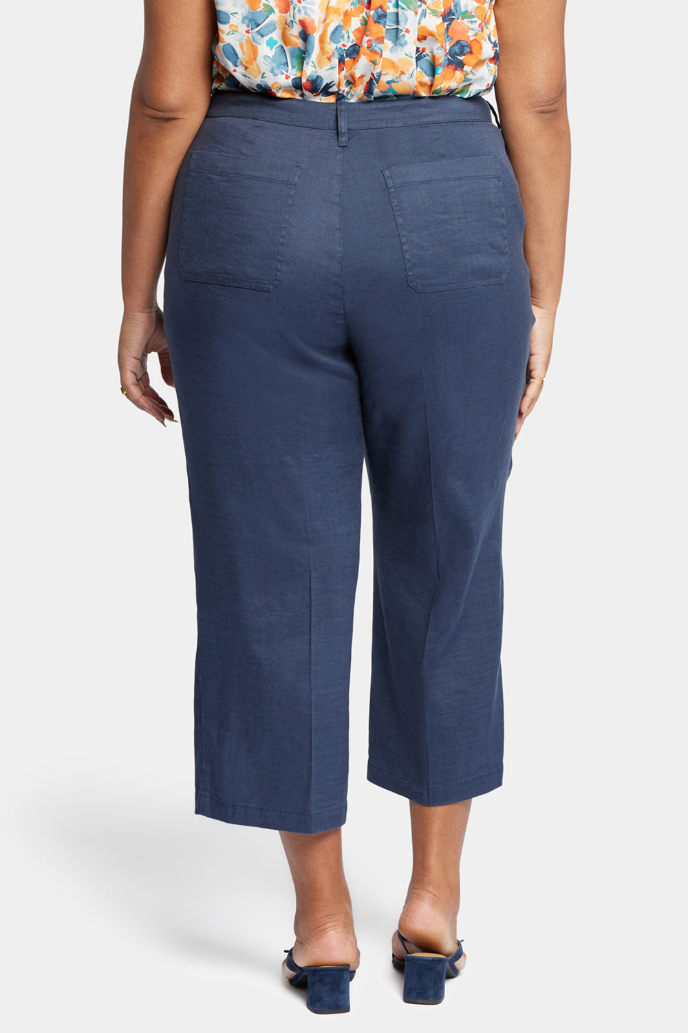 NYDJ Wide Leg Cargo Capri Pants In Plus Size In Stretch Linen - Oxford Navy