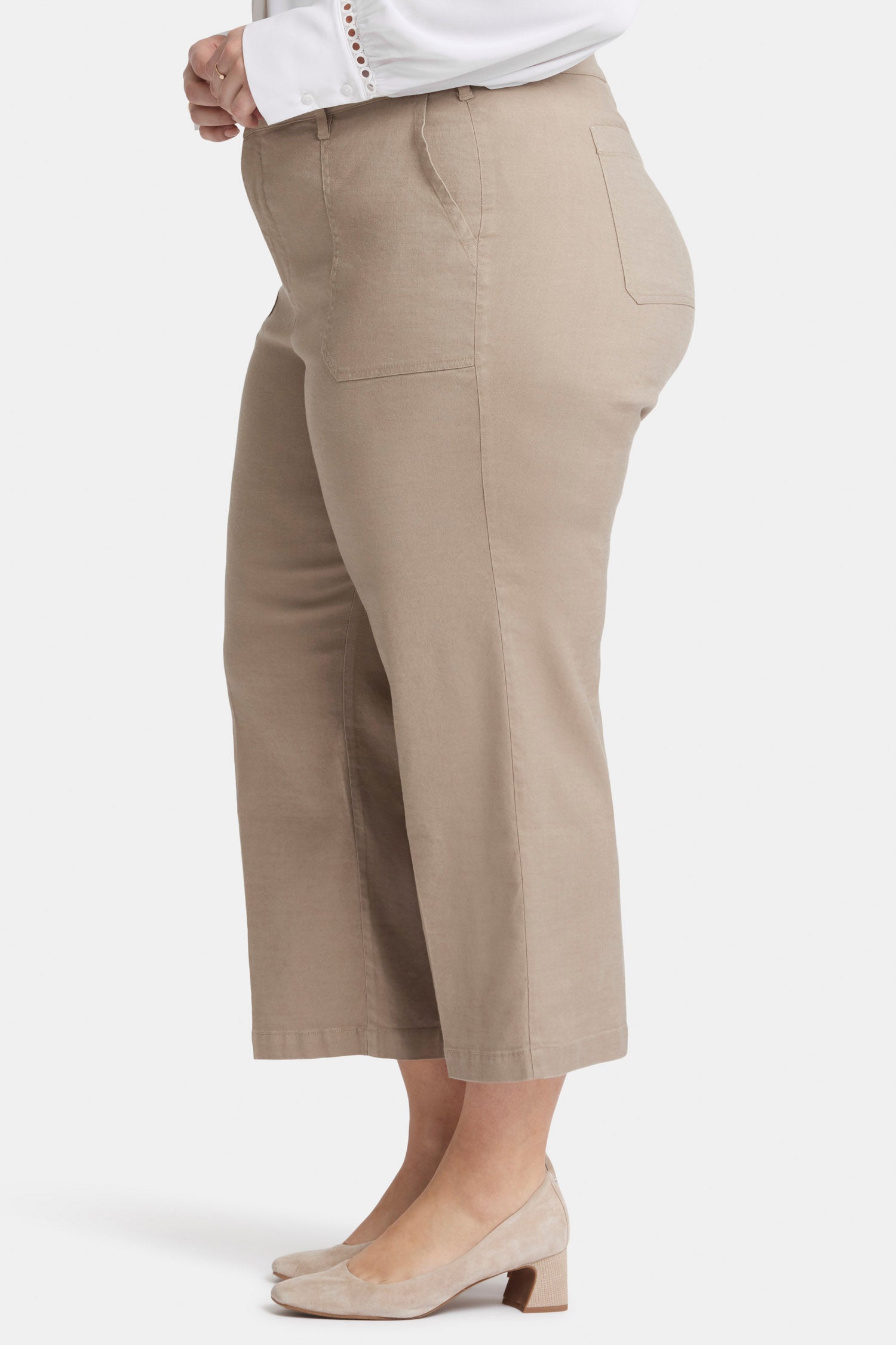 NYDJ Wide Leg Cargo Capri Pants In Plus Size In Stretch Linen - Saddlewood