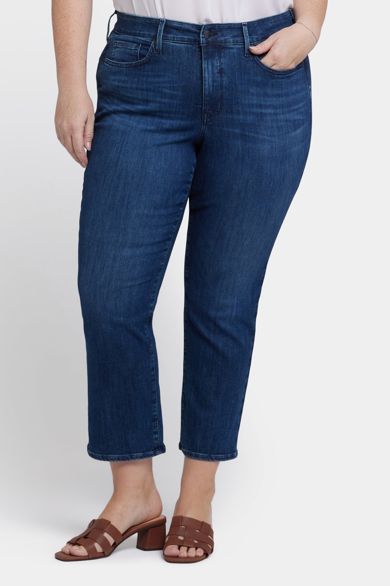 Marilyn Straight Ankle Jeans In Plus Size In Cool Embrace