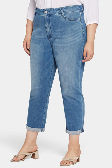 NYDJ Margot Girlfriend Jeans In Plus Size With High Rise - Stunning