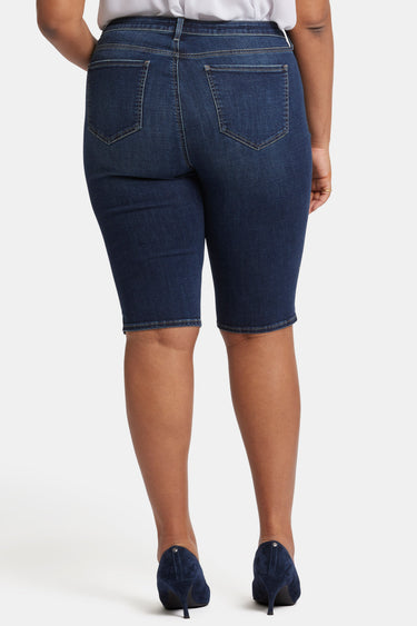 NYDJ Sophie Bike Capri Jeans In Plus Size With Riveted Side Slits - Lotus Gardens