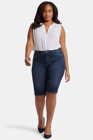 NYDJ Sophie Bike Capri Jeans In Plus Size With Riveted Side Slits - Lotus Gardens