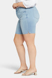 NYDJ Ella Denim Shorts In Plus Size With Side Slits - Poetry