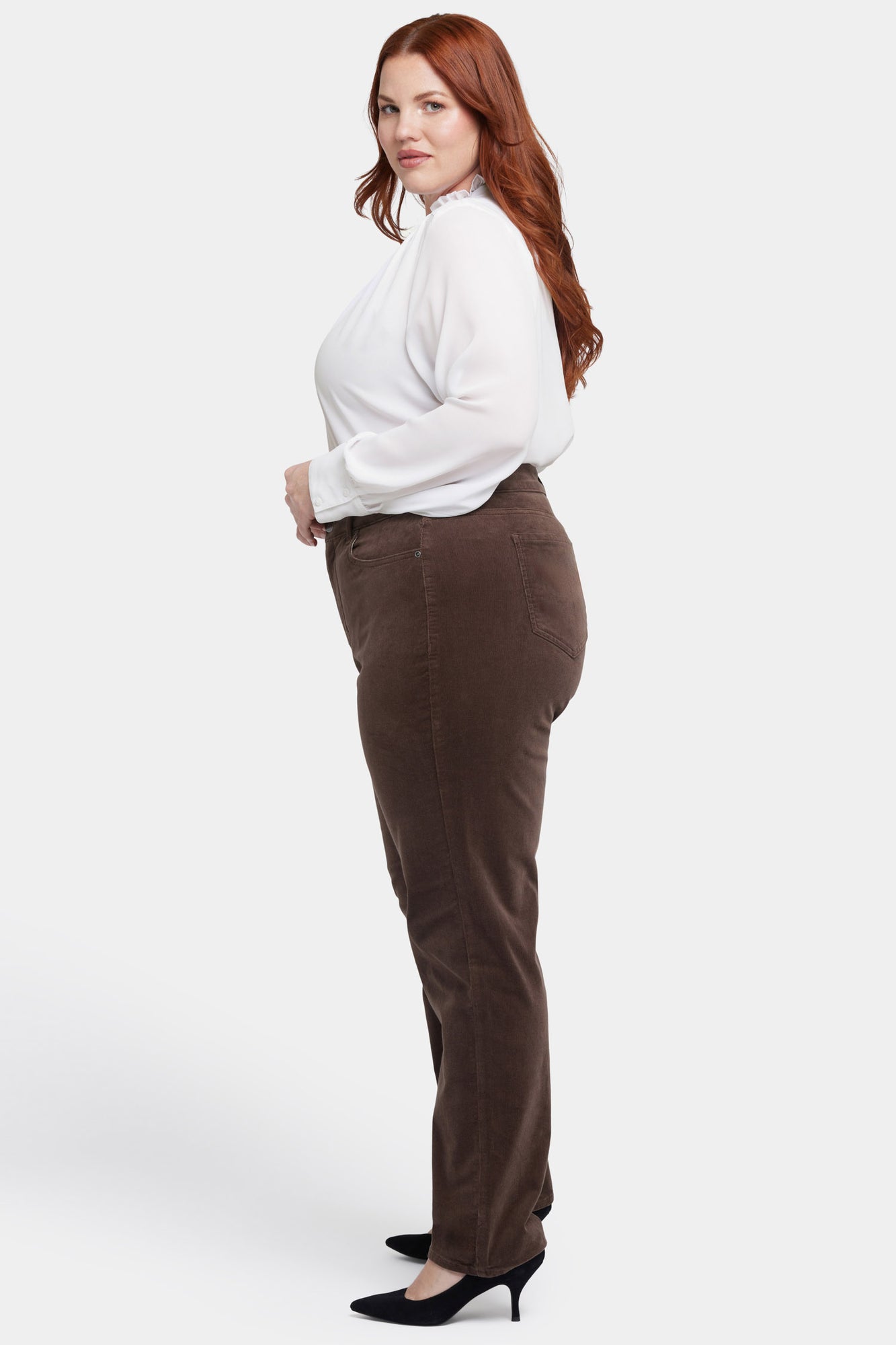 NYDJ Marilyn Straight Pants In Plus Size In Fine Wale Stretch Corduroy - Coffee Bean