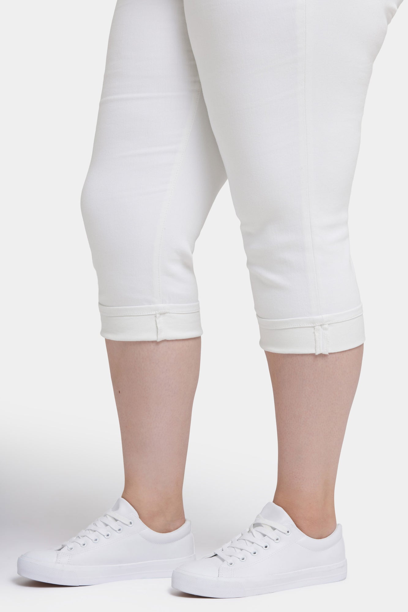 NYDJ Marilyn Straight Crop Jeans In Plus Size  - Optic White
