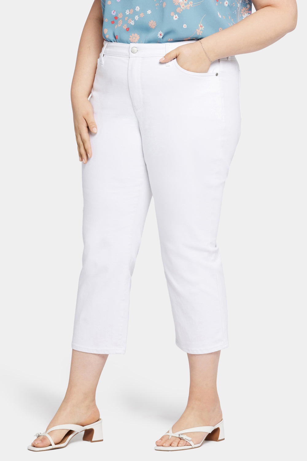 NYDJ Relaxed Piper Crop Jeans In Plus Size In Cool Embrace® Denim - Optic White