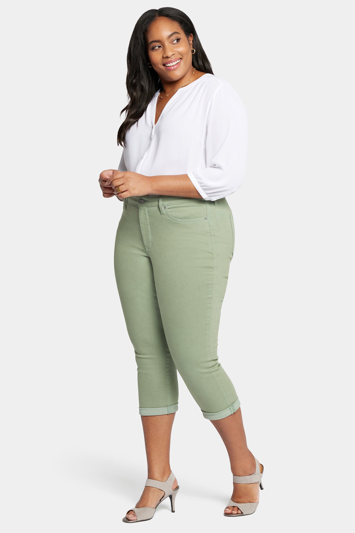 NYDJ Chloe Skinny Capri Jeans In Plus Size In Cool Embrace® Denim With Roll Cuffs - English Ivy