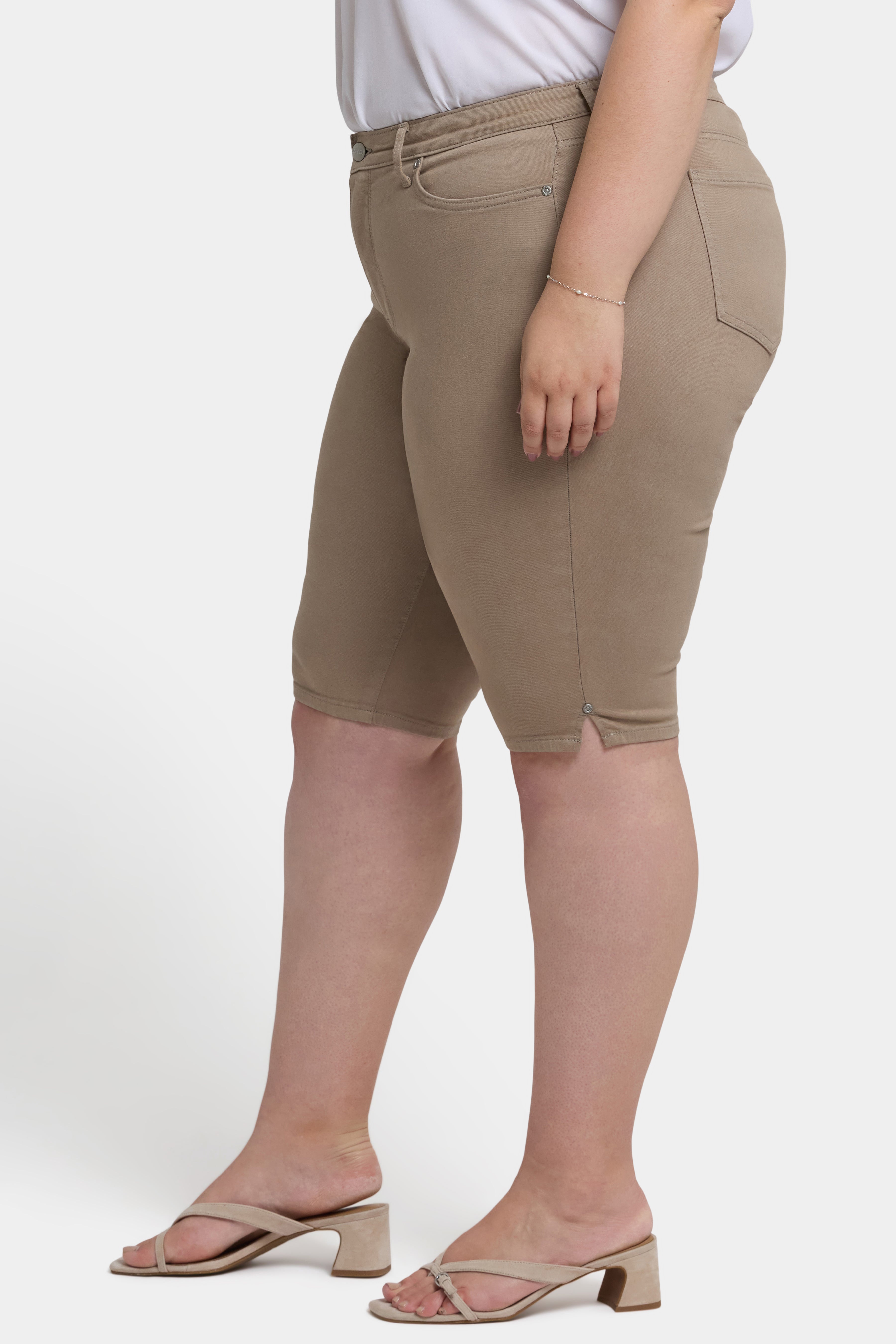 PL AD IGSシーマイティー　200-270 Sophie Bike Capri Jeans In Plus Size With Riveted Side Slits