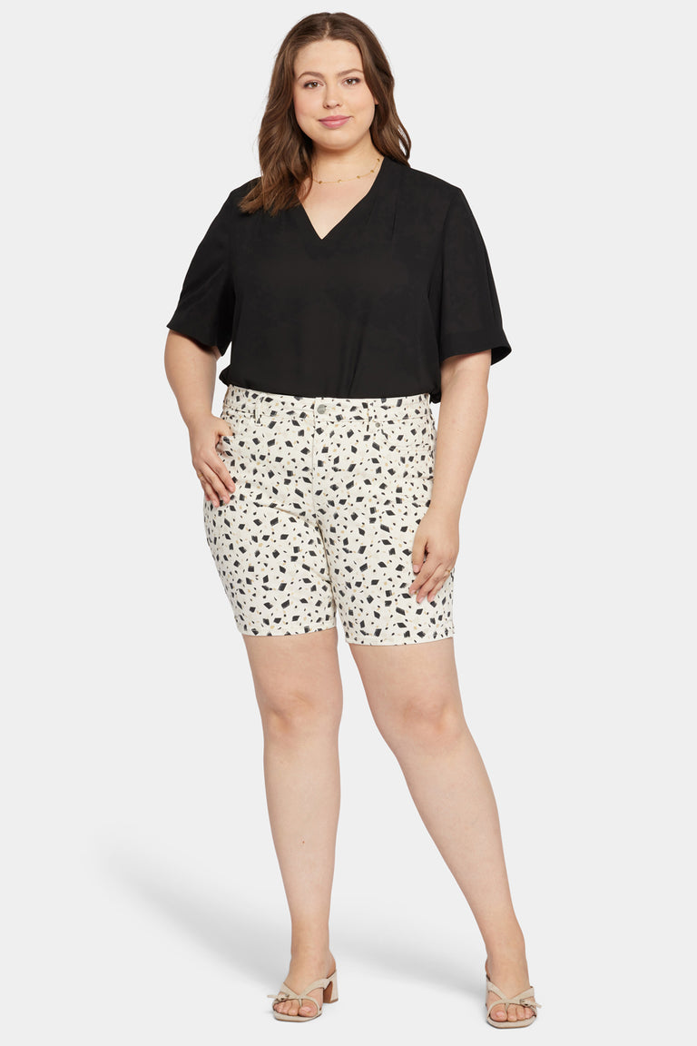 NYDJ Ella Denim Shorts In Plus Size With Side Slits - Ellensburg