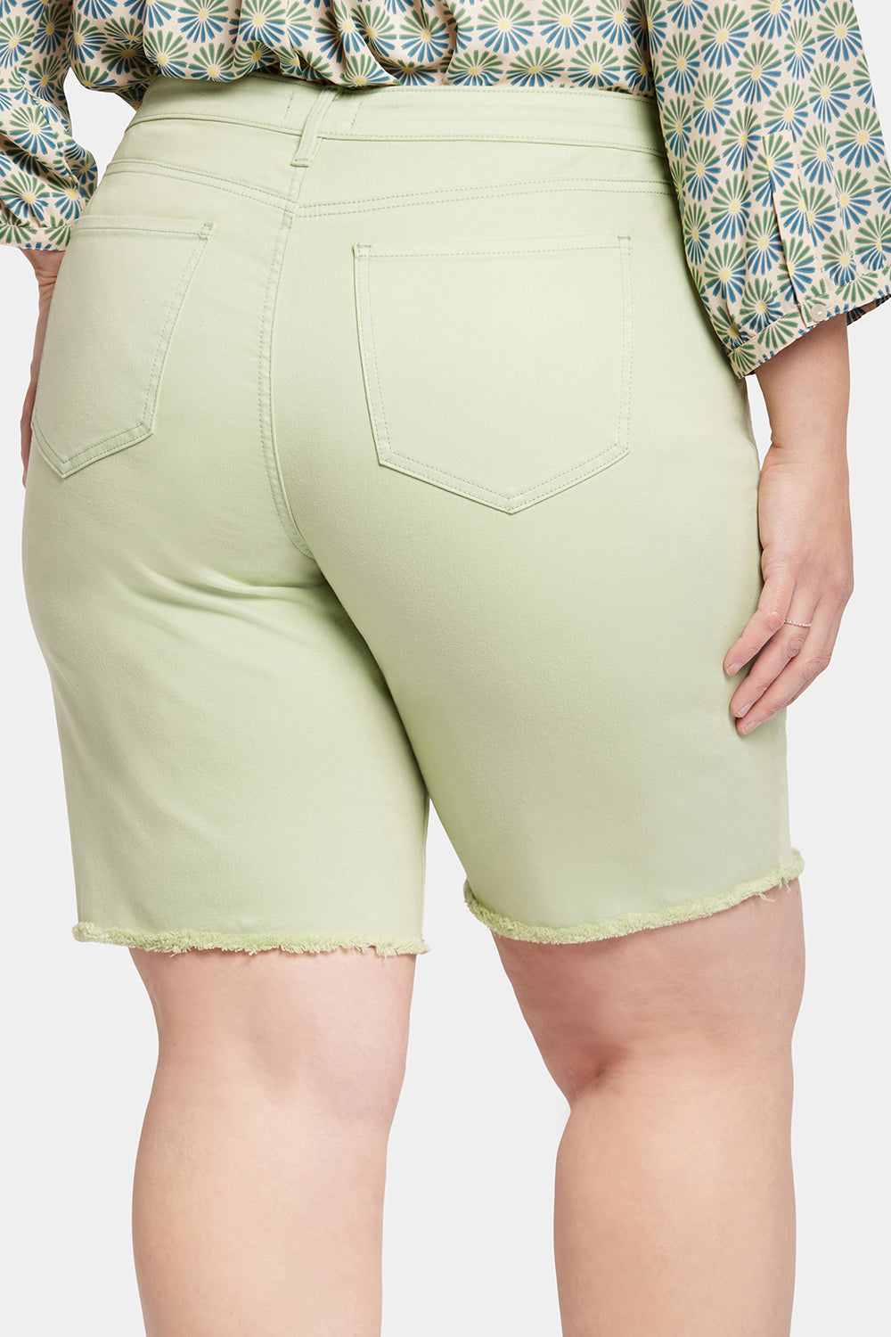 NYDJ Boyfriend Shorts In Plus Size With Frayed Hems - Beginning