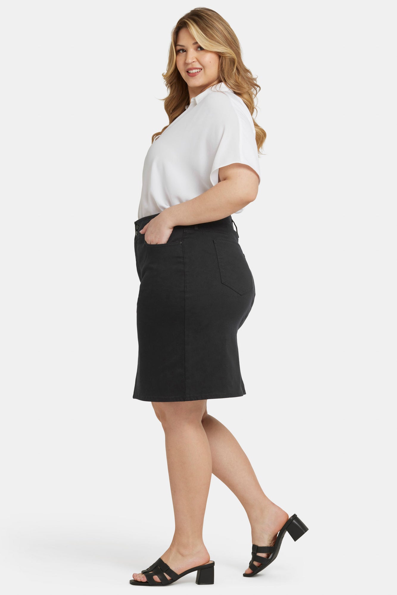 NYDJ High Waist Skirt In Plus Size  - Black