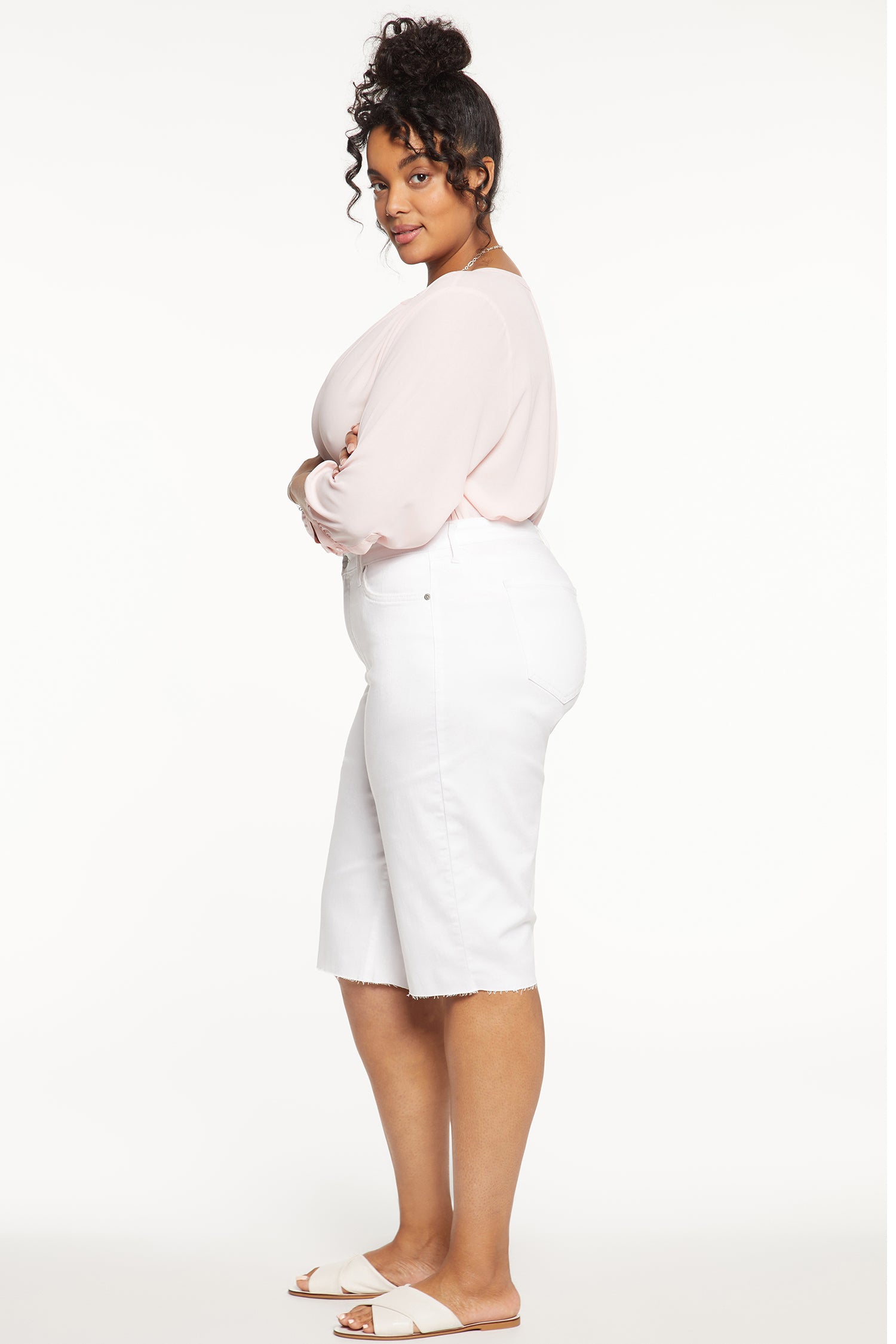 NYDJ Kristie '80s Bermuda Denim Shorts In Plus Size With Raw Hems - Optic White