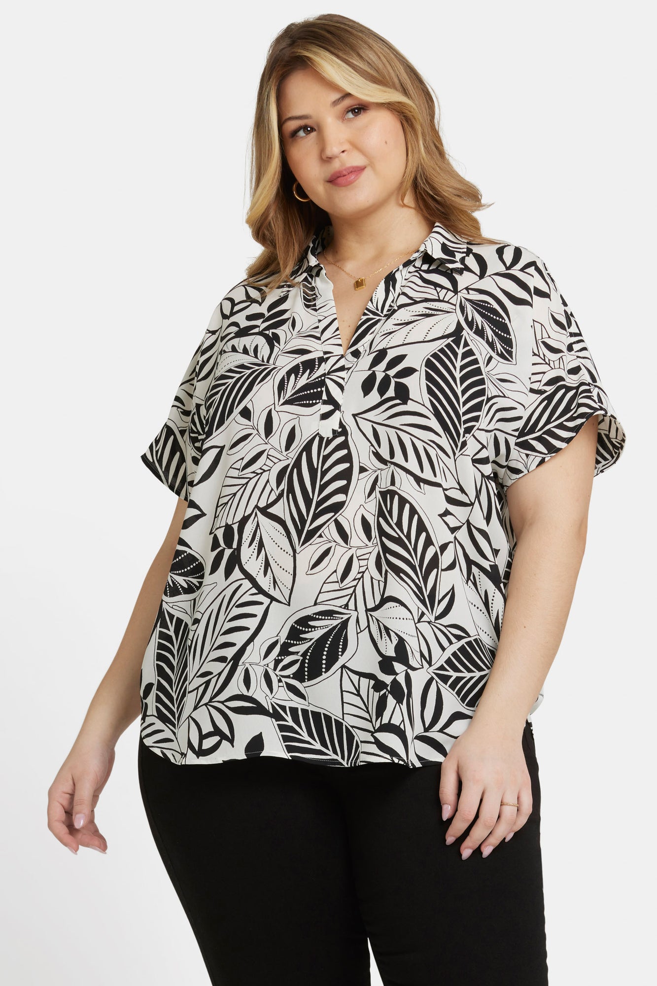 NYDJ Becky Short Sleeved Blouse In Plus Size  - Gerania