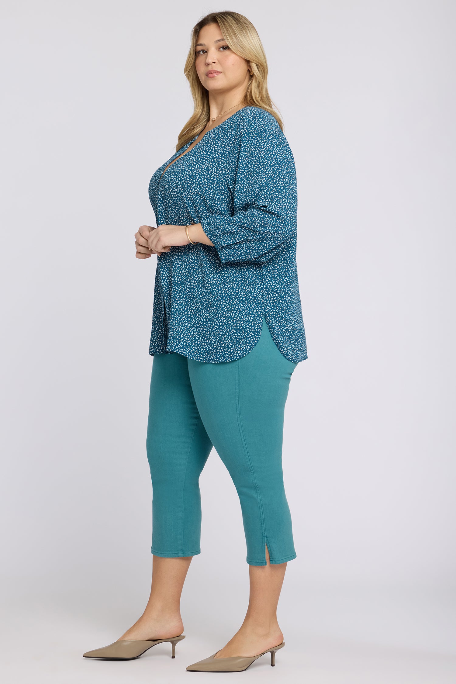 Pintuck Blouse In Plus Size - Dune Ditsy Multi | NYDJ