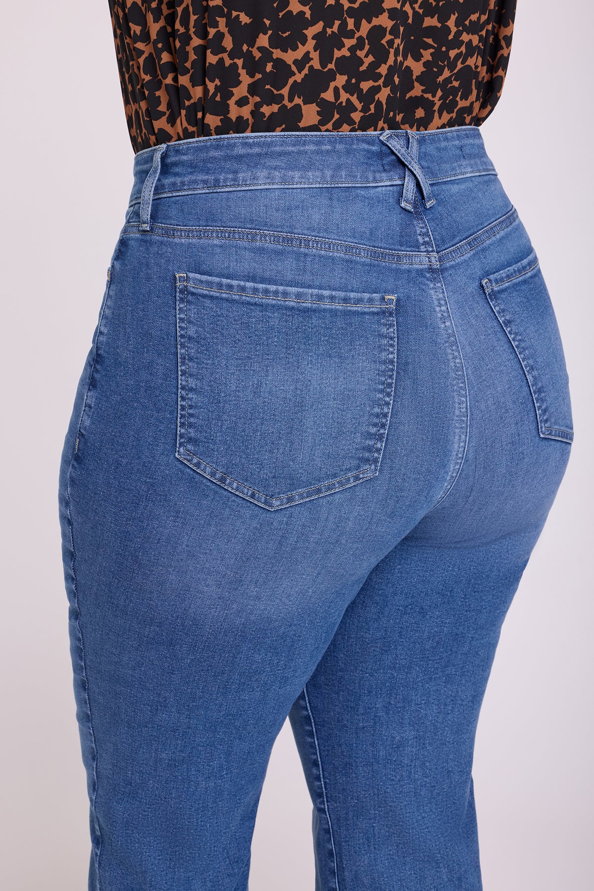 NYDJ Bailey Relaxed Straight Ankle Jeans In Plus Size With High Rise, Criss-Cross Belt Loop And Raw Hem Cuffs - Sun Soak