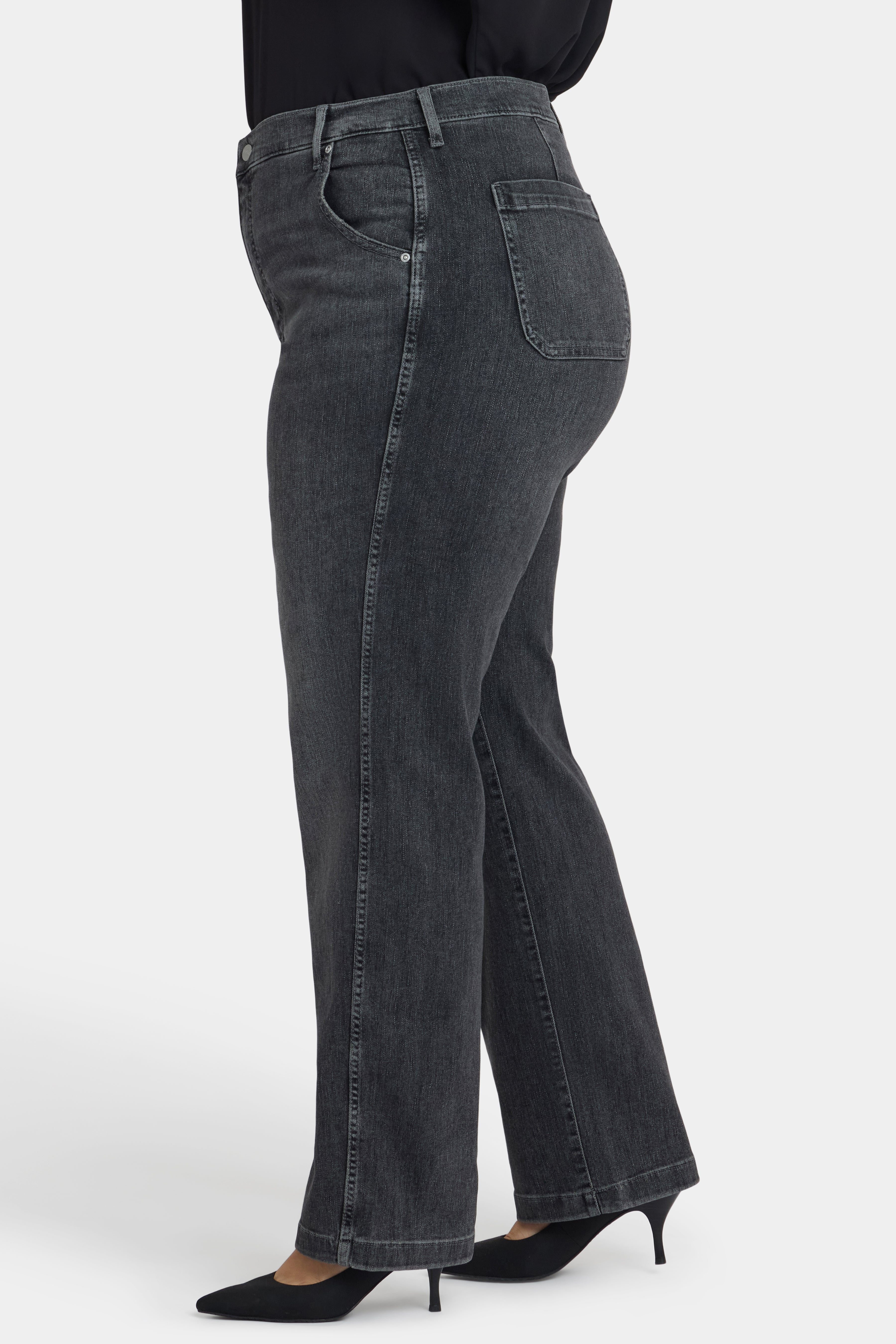 Brooke Loose Straight Jeans In Plus Size With Super High Rise