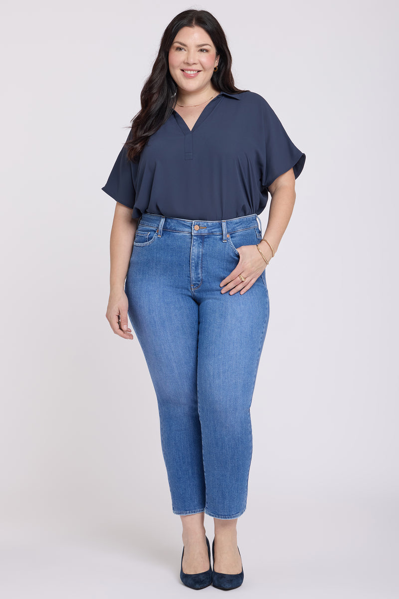 Marilyn Straight Ankle Jeans In Plus Size With Blanket Stitching