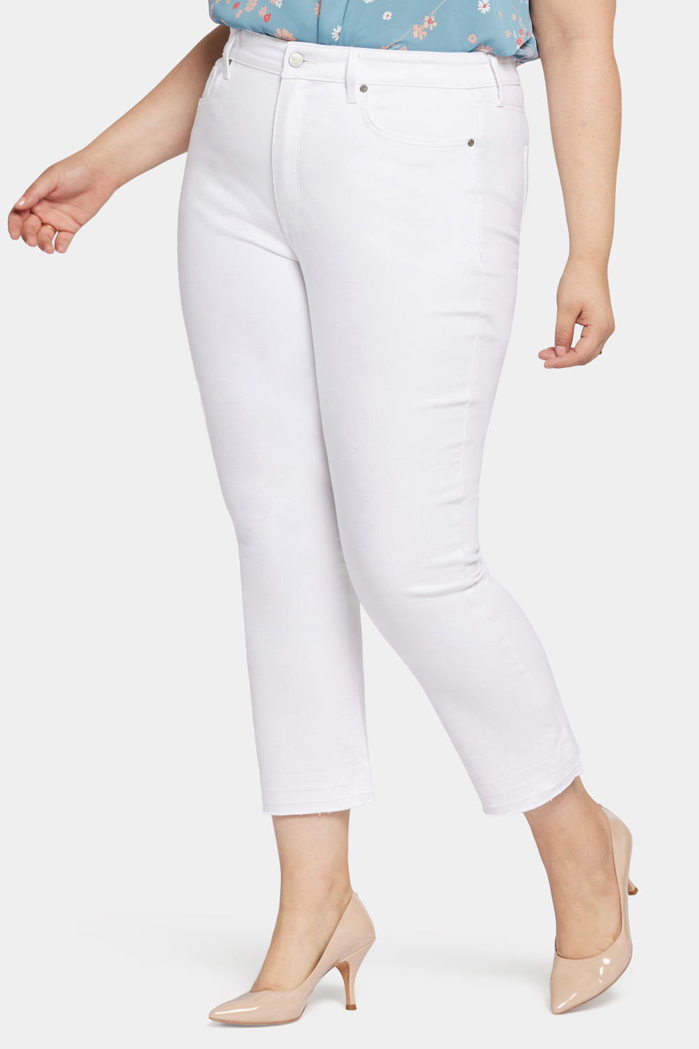 NYDJ Marilyn Straight Ankle Jeans In Petite Plus Size In Cool Embrace® Denim With High Rise And Released Hems - Optic White