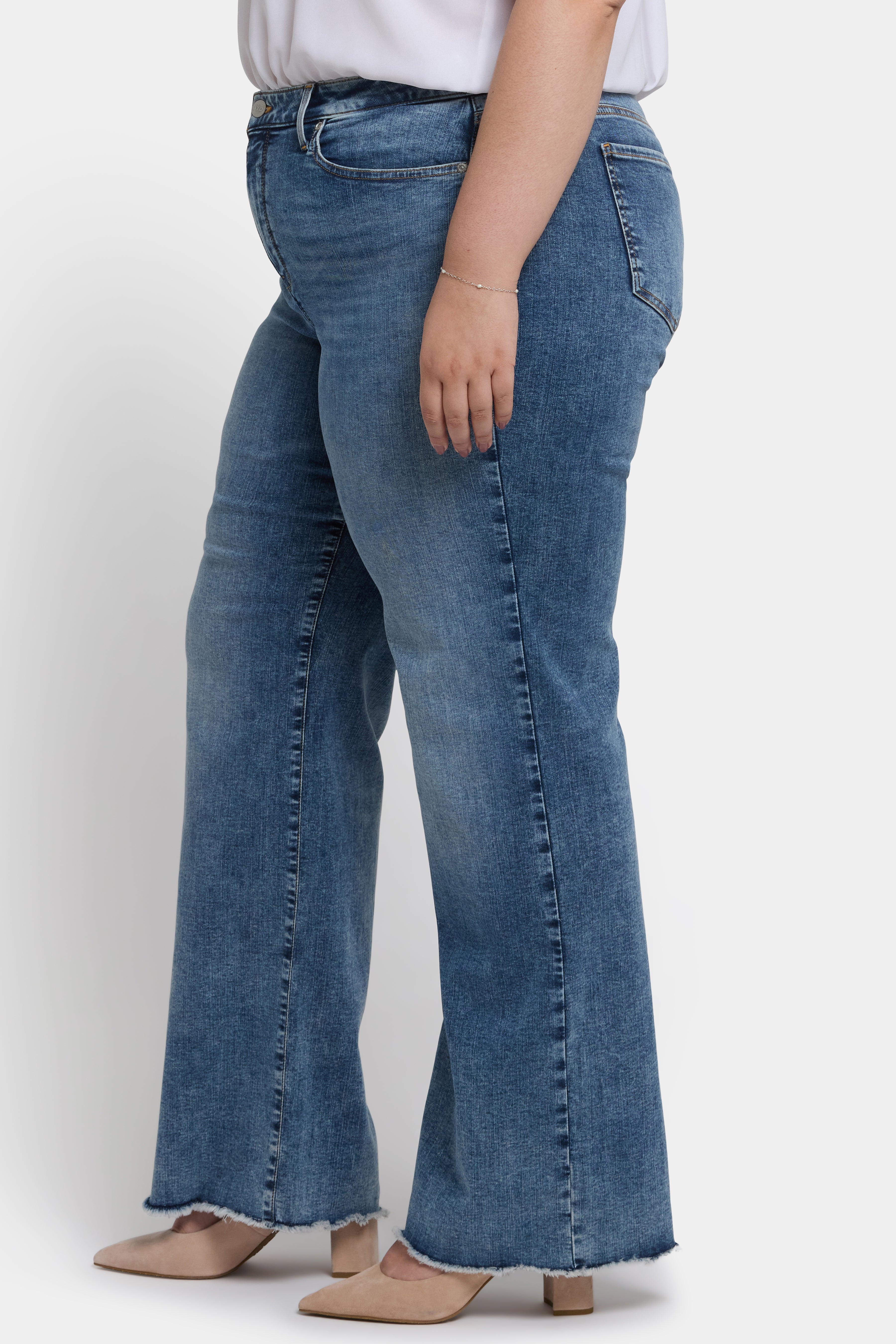 【in a row】Oasis Wide Denim in a row】Oasis Wide Denim Oasis Wide Leg Jeans Cotton On