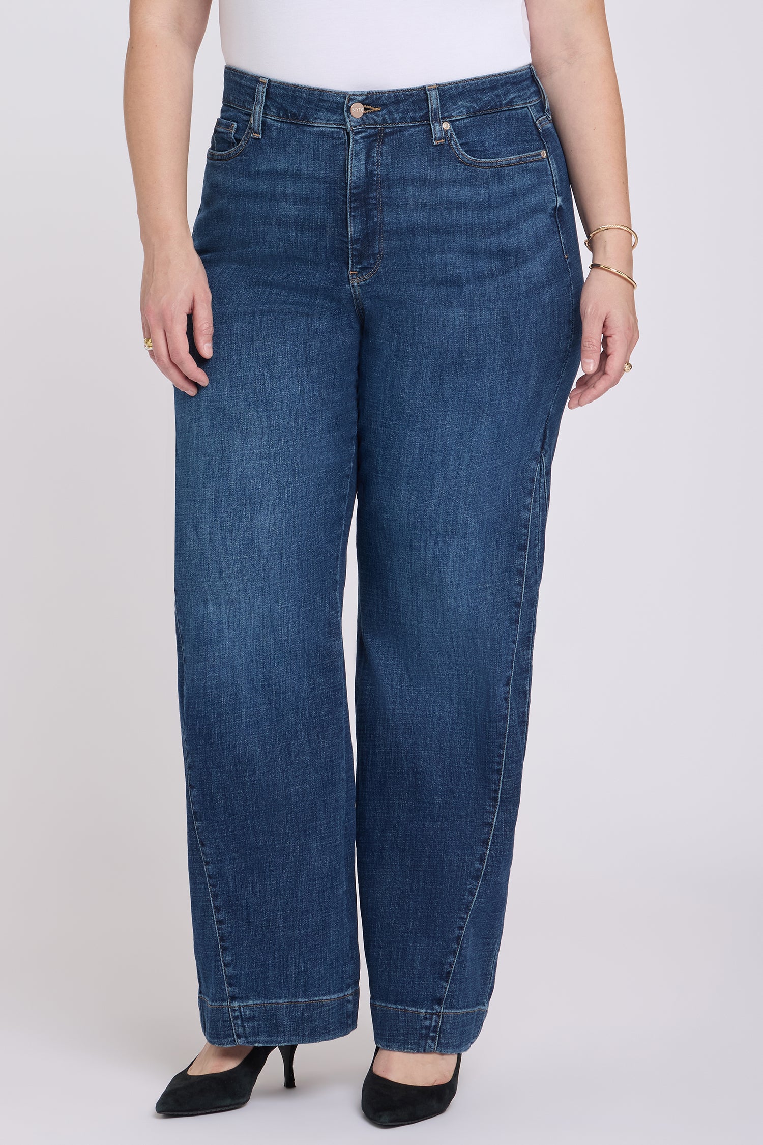 Teresa Wide Leg Jeans In Plus Size With Side Godets - Sunset Villa