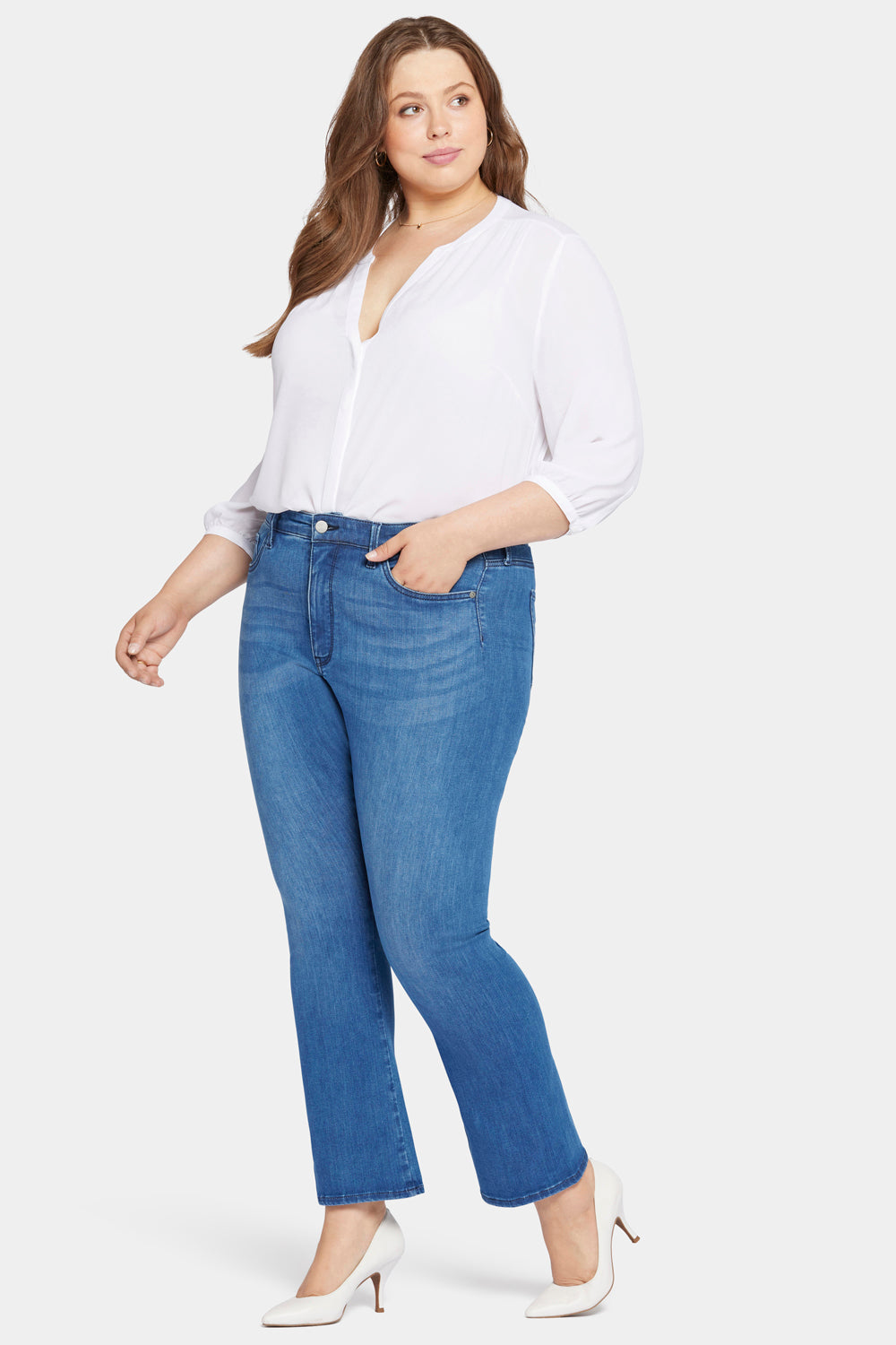 NYDJ Le Silhouette Slim Bootcut Jeans In Petite Plus Size With High Rise - Amour
