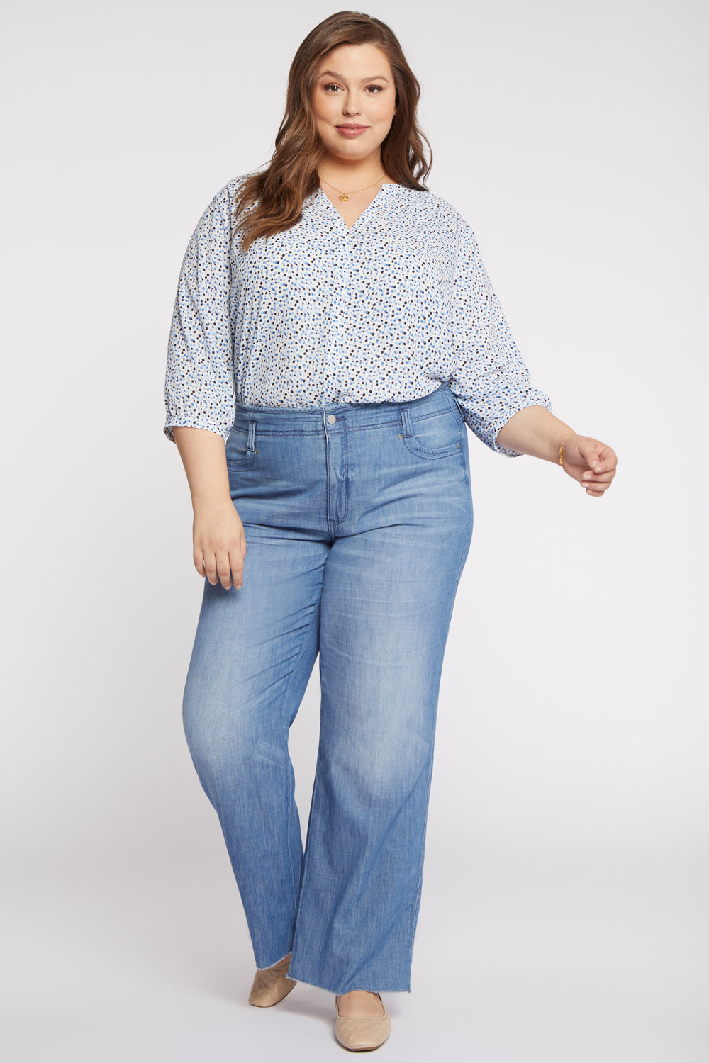 Teresa Wide Leg Jeans In Plus Size With High Rise And Raw Hems
