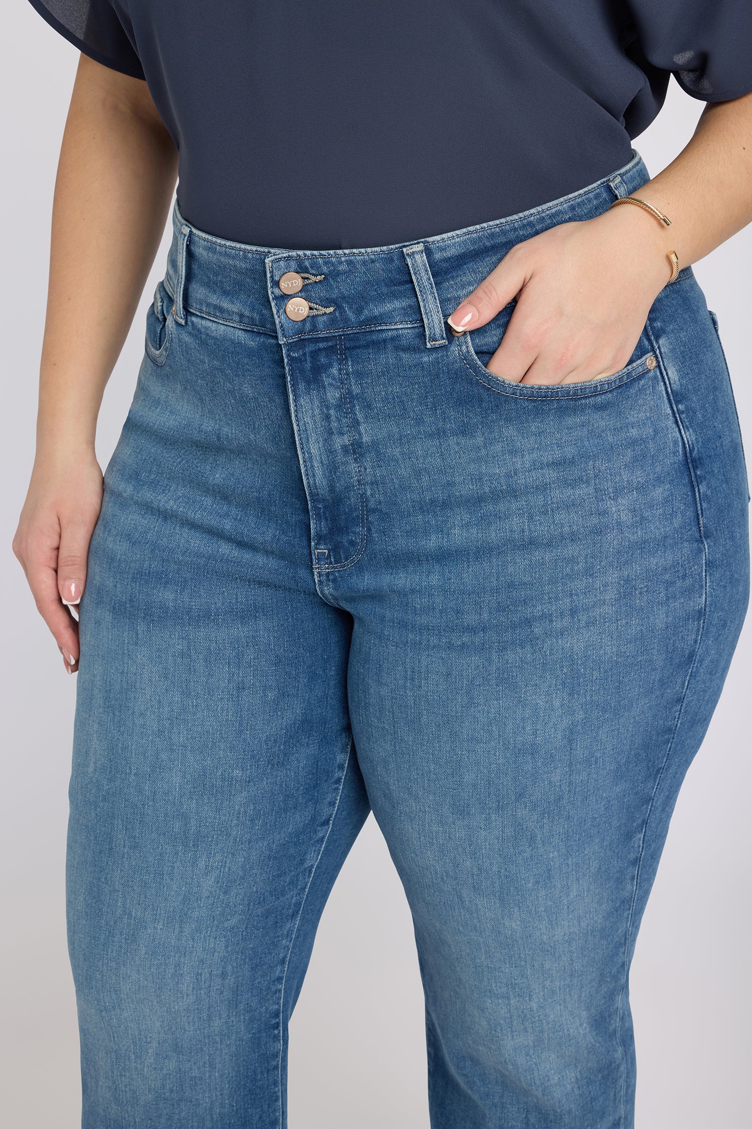 Bailey Relaxed Straight Crop Jeans In Plus Size In Re-New™ Denim