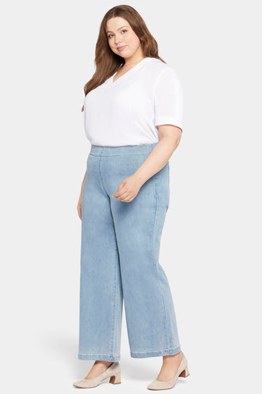 NYDJ Pull-On Teresa Wide Leg Jeans In Plus Size Sculpt-Her™ Collection - Crystalline