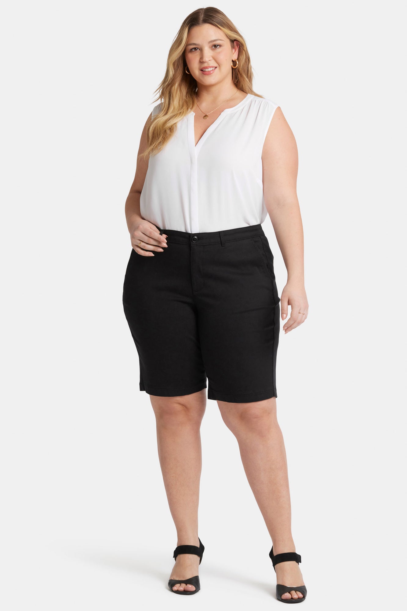 NYDJ Bermuda Shorts In Plus Size In Stretch Twill - Black