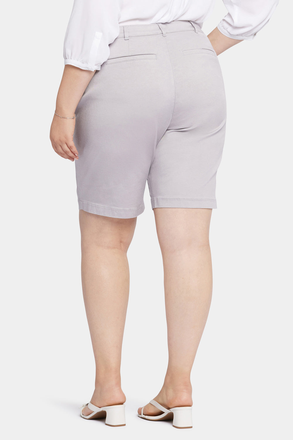 NYDJ Bermuda Shorts In Plus Size In Stretch Twill - Pearl Grey
