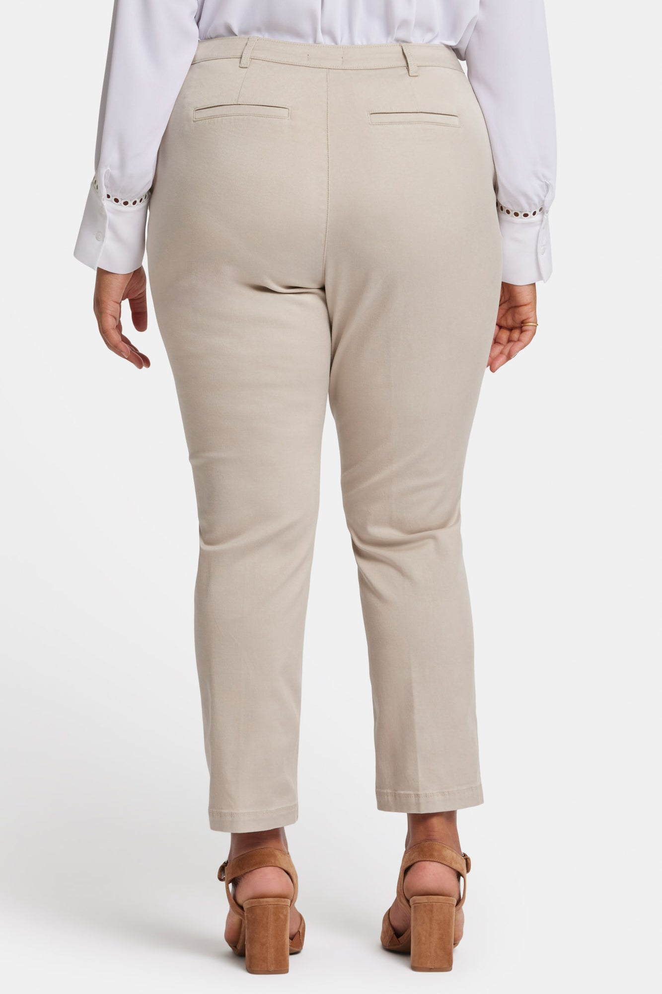 NYDJ Sadie Slim Pants In Plus Size In Stretch Twill - Feather