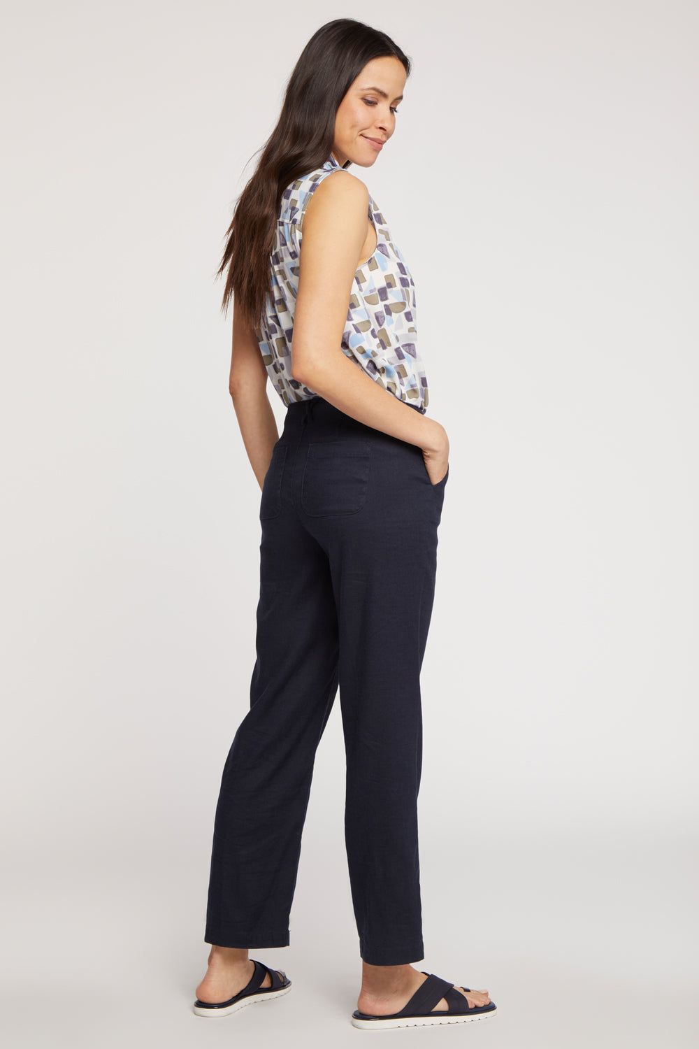 NYDJ Marilyn Straight Ankle Pants In Stretch Linen - Oxford Navy