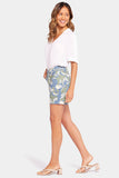 NYDJ Frankie Relaxed Denim Shorts In Petite With Wide Waistband And Square Pockets - Green Island