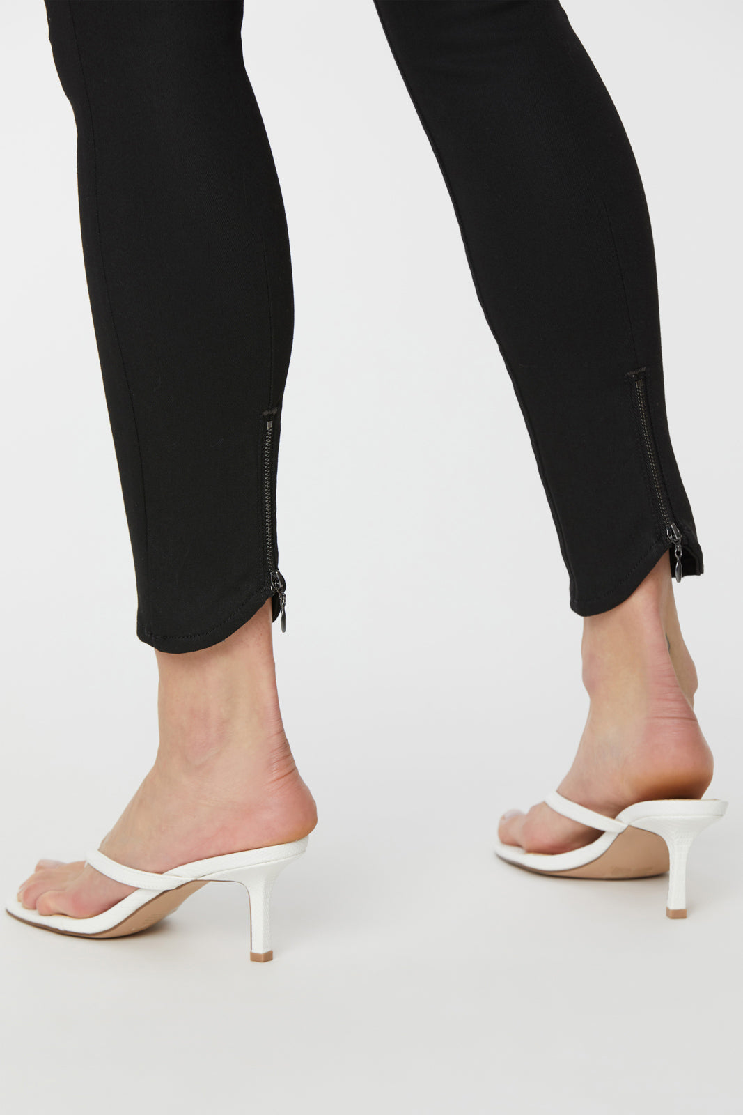NYDJ Ami Skinny Ankle Jeans In Petite In BlackLast™ Denim With Back Zippers - Black Rinse