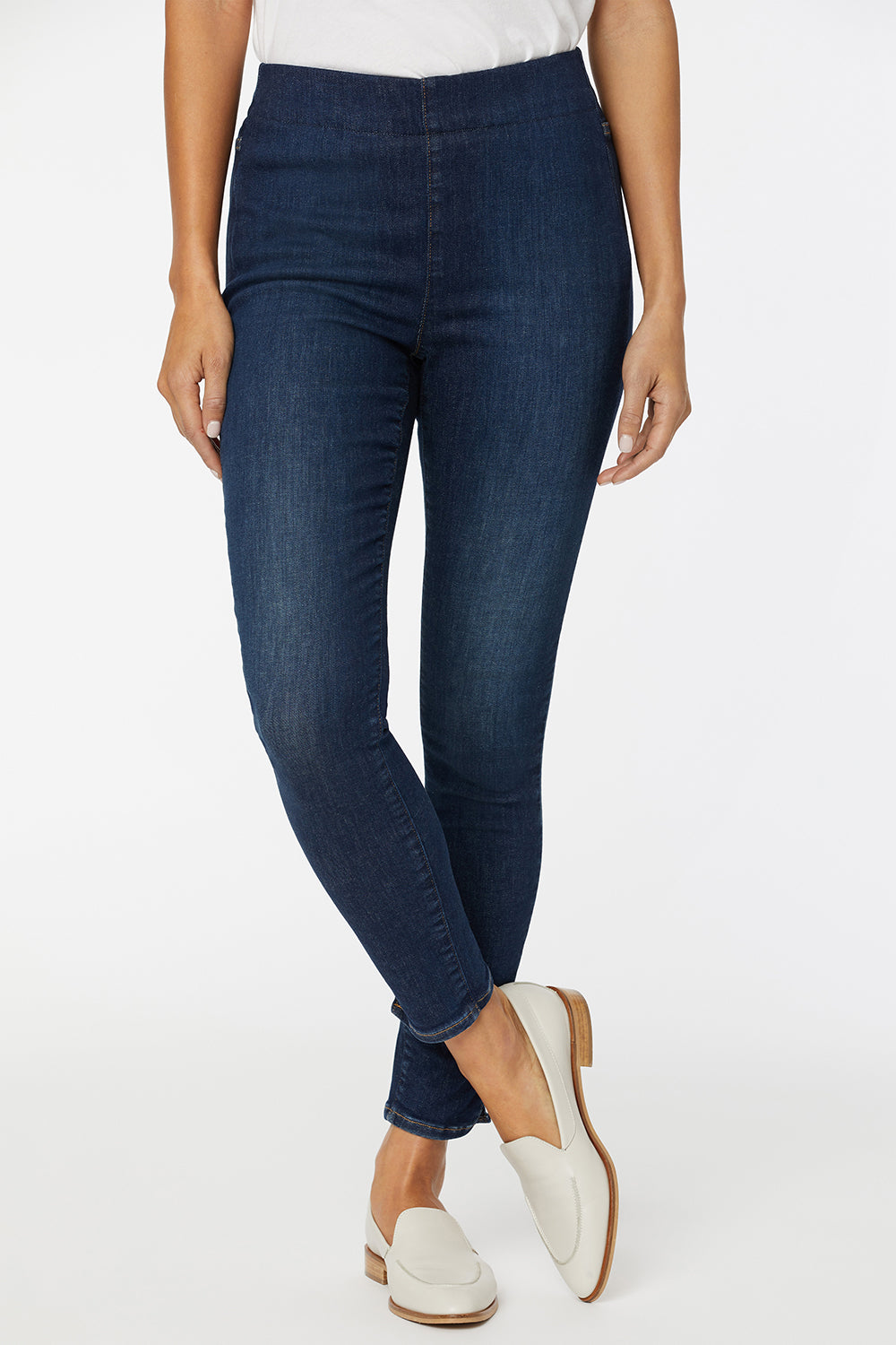 NYDJ Super Skinny Ankle Pull-On Jeans In Petite In SpanSpring™ Denim With Side Slits - Clean Vista