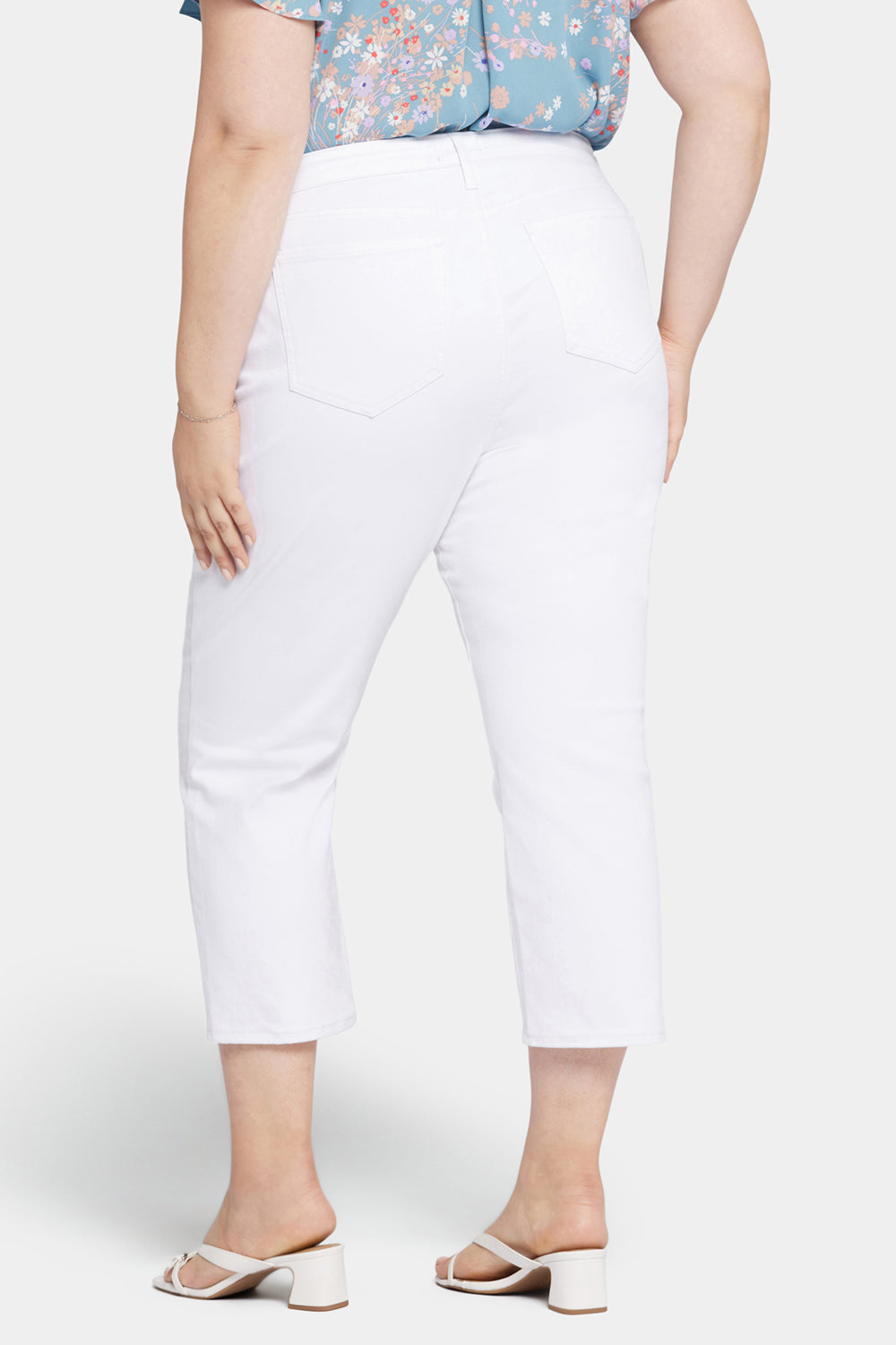 NYDJ Relaxed Piper Crop Jeans In Plus Size In Cool Embrace® Denim - Optic White