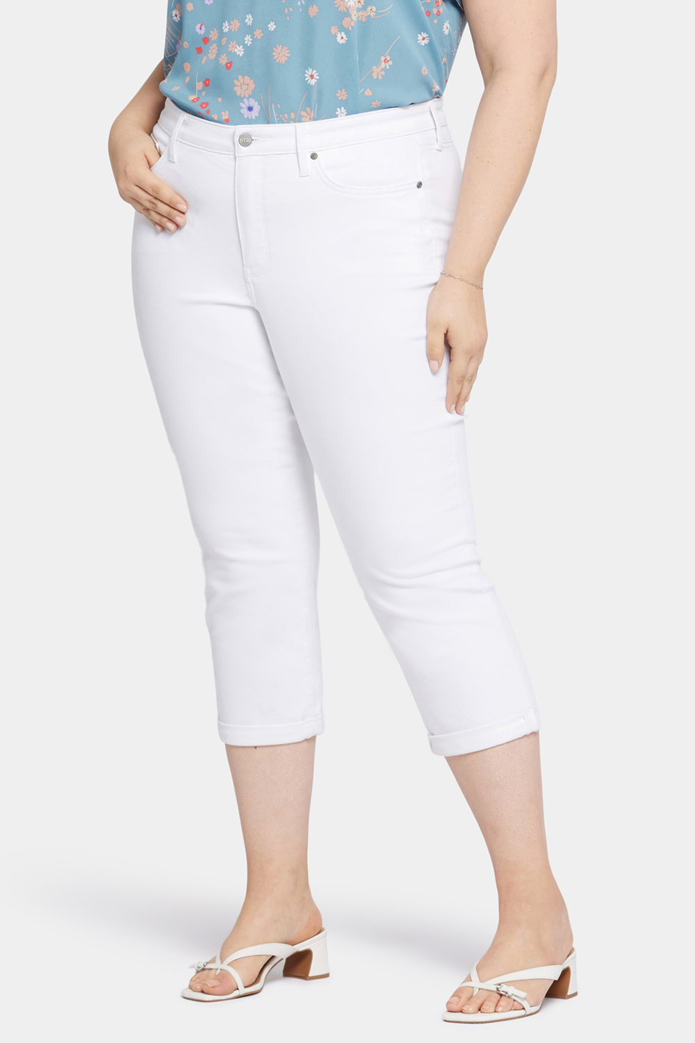 NYDJ Chloe Skinny Capri Jeans In Plus Size In Cool Embrace® Denim With Roll Cuffs - Optic White