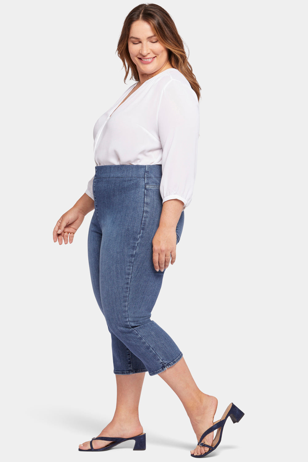 NYDJ Dakota Crop Pull-On Jeans In Plus Size In SpanSpring™ Denim With Side Slits - Caliente
