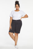NYDJ Bermuda Shorts In Plus Size In Stretch Twill - Black